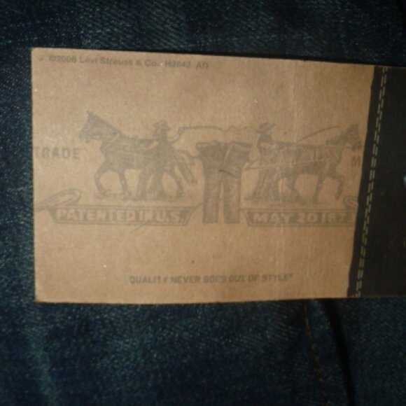 NEW Mens Levi's 520 Slouch Skinny Fit Blue Jeans- Size 34W x 30L - Picture 12 of 13